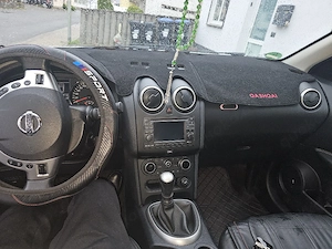 Nissan qashqai x2  Bild 3