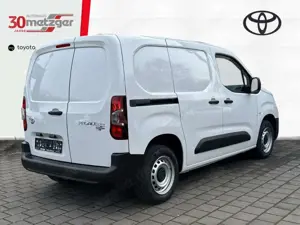 Toyota Proace City 1.5 D-4D L1 Meister +Tempomat +Klima Bild 3