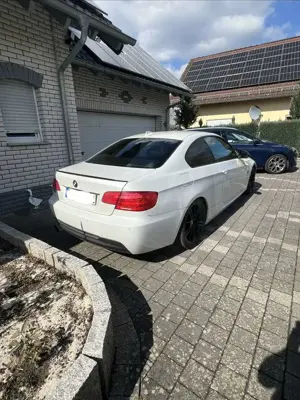 BMW 320 Bild 4