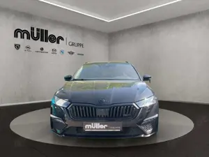 Skoda Octavia Combi RS Plus 4x4