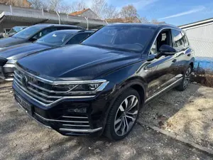 Volkswagen Touareg 3.0 TSI 4Motion Tiptronic Elegance AHK