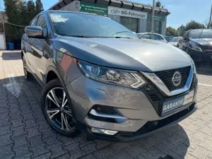 Nissan Qashqai N-Connecta 1-HAND NAVI 360 KAMERA TEMPOM