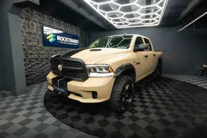 Dodge RAM 5.7 V8 HEMI 4x4 PUNISHER OFFROAD RAPTOR LACK