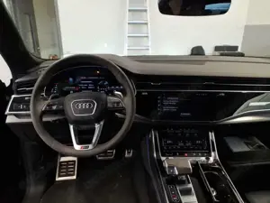 Audi RS Q8 RSQ8 Keramik V-Max RS-AGA Pano HUD HD-Matrix BO K Bild 4