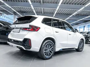 BMW X1 sDrive20i M Sport RFK NAVI LED Sound Syst. Bild 2
