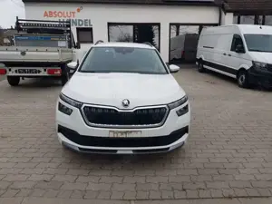 Skoda Kamiq Ambition 1,0 TSi Alu ACC Lane  netto 8995€