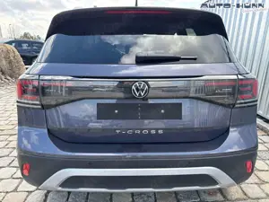 Volkswagen T-Cross Limited Edition 1,0 TSI 116 PS DSG - PDC vorne/... Bild 5