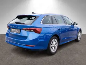 Skoda Octavia Combi Style 2.0 TDI Navi LED HUD PDC AHK Bild 3