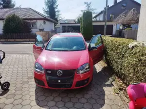 Volkswagen Golf GTI 2.0