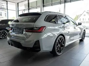 BMW 320 d Touring M-Sport Pro FACEL. AHK LED NAVI Bild 2