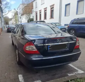 Mercedes-Benz E 320 Mercedes E 320 CDI 4Matic Avantgarde – Automatik – Bild 4