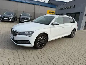 Skoda Superb Combi Style 4x4 AHK ACC Assis Std Heizung