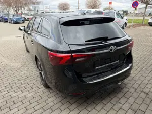 Toyota Avensis Bild 3