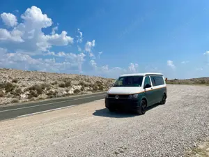Volkswagen T6 Transporter langer Radstand Aufstelldach Bett