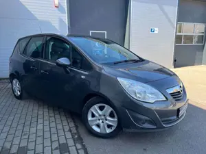 Opel Meriva B Design Edition 1Hand Anhängerkupplung