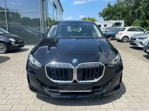 BMW 218 218 d Bild 2