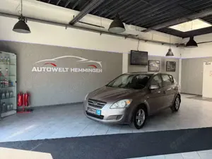 Kia Ceed / cee'd 1.4*TÜV NEU*Finanzierung*