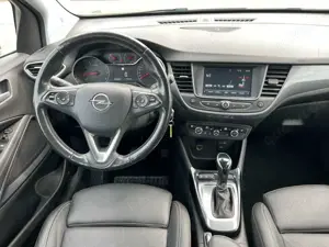 Opel Crossland 1.5 D Elegance Aut. Navi+Leder+Led+Shz Bild 4