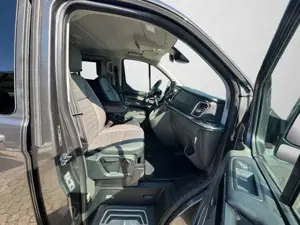 Ford Tourneo Custom Bild 4