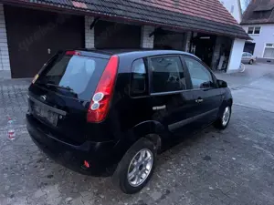 Ford Fiesta Bild 4