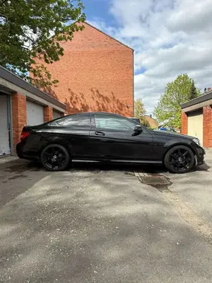Mercedes-Benz C 180 C 180 CGI BlueEfficiency Edition 1 (204.349) Bild 5
