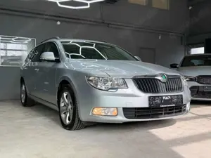 Skoda Superb Combi Ambition/AHK/DSG/ Bild 3