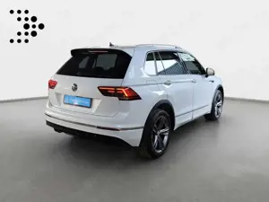 Volkswagen Tiguan 2,0 TDI 4M R-Line AHK+LED+HUD+Pano+Navi Bild 3