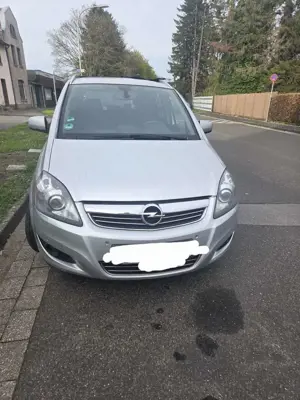Opel Zafira 1.7 CDTI ecoFLEX Design Edition
