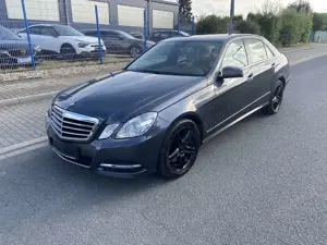 Mercedes-Benz E 350 E 350 CDI DPF BlueEFFICIENCY 7G-TRONIC Avantgarde