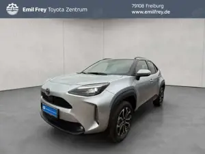 Toyota Yaris Cross Hybrid 130 Teamplayer mit Winter- und