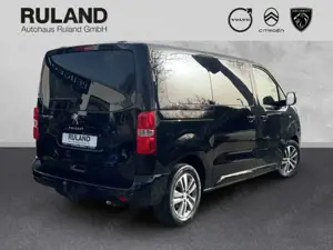 Peugeot Traveller Bild 2