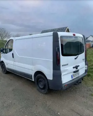 Renault Trafic 1.9 Cdi 74 Kw 3 Sitz