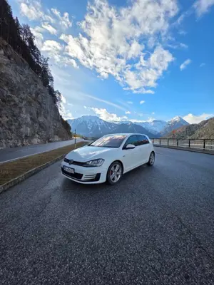 Volkswagen Golf GTD Golf GTD BlueMotion Technology DSG