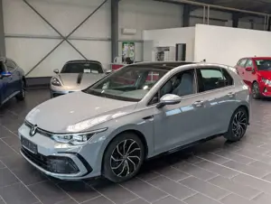 Volkswagen Golf 1.5 TSI OPF R-Line 8-fach 1.Hand
