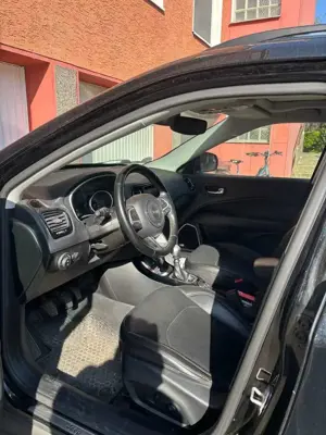 Jeep Compass Bild 3