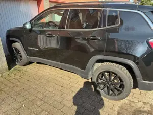 Jeep Compass Bild 2
