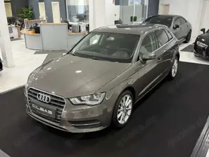 Audi A3 1.4 16V TFSI Ambiente*NAVI*PDC*TEMPOMAT*