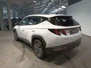 Hyundai TUCSON 1.6 T-GDI  Navi|ParkPilot|Sitzhz|Kamera Bild 4