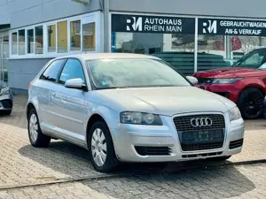 Audi A3 1.6 FSI Attraction