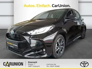 Toyota Yaris 1.5 Hybrid Team D LED SHZ Winterräder