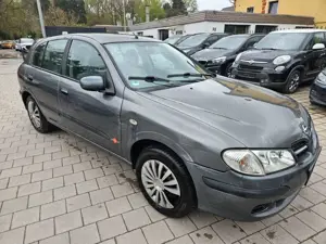 Nissan Almera Acenta
