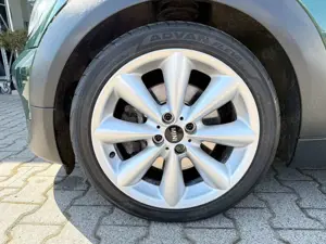 MINI Cooper S CHILI-HK-NAVI-UNFALLFREI-SCHECKHEFT-KETTE NEU Bild 3
