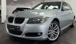 BMW 318 d Edition   PDC SITZHEIZUNG RENTNERFAHRZEUG