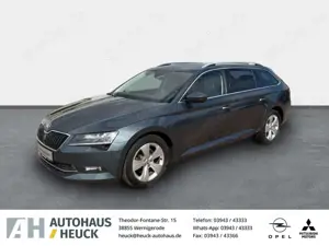 Skoda Superb Combi Style Navi Memory Sitze Bi-Xenon Sperrdiff.