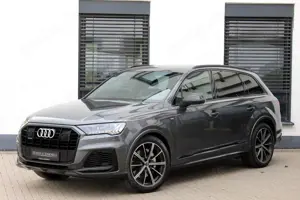 Audi Q7 50 TDI quattro **S-LINE MATRIX BOSE 7-SITZE**