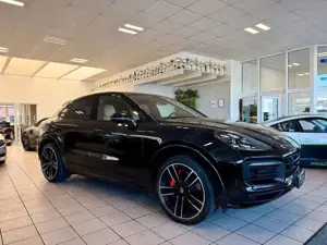 Porsche Cayenne Coupe GTS Luftfederung/HeadUp/ACC/22"