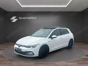 Volkswagen Golf VIII Lim. Style 1ST Edi*PANO*SPUR*ACC*NAVI