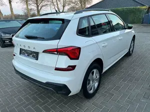 Skoda Kamiq 1,0 TSI*Selection*NW+TZ/Navi/1.Hd./LED/PDC Bild 3