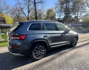 Skoda Kodiaq 2.0 TDI 4x4 DSG Scout 7 Sitzer + AHK, Preis Vhb