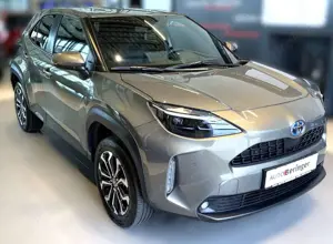 Toyota Yaris Cross Hybrid FWD Team Deutschland